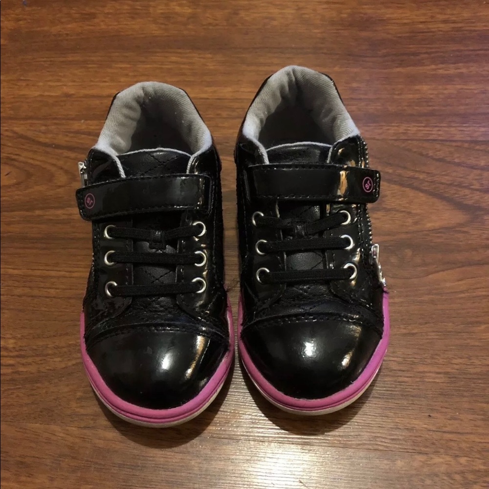 Stride Rite Girls' Srtech Olivia Sneaker Black 9W